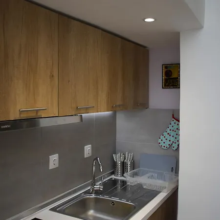 C.27 Lili Urban_apartment *